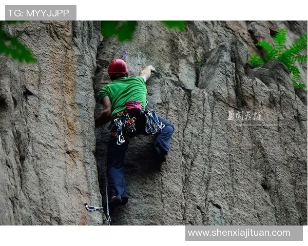成都攀岩队的运营揭秘：深度探讨攀岩运动的魅力与挑战